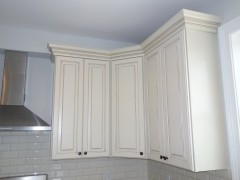 Kitchen cabinets with crown molding